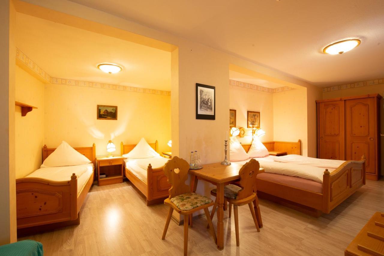 Schlosshotel Harburg Екстер'єр фото
